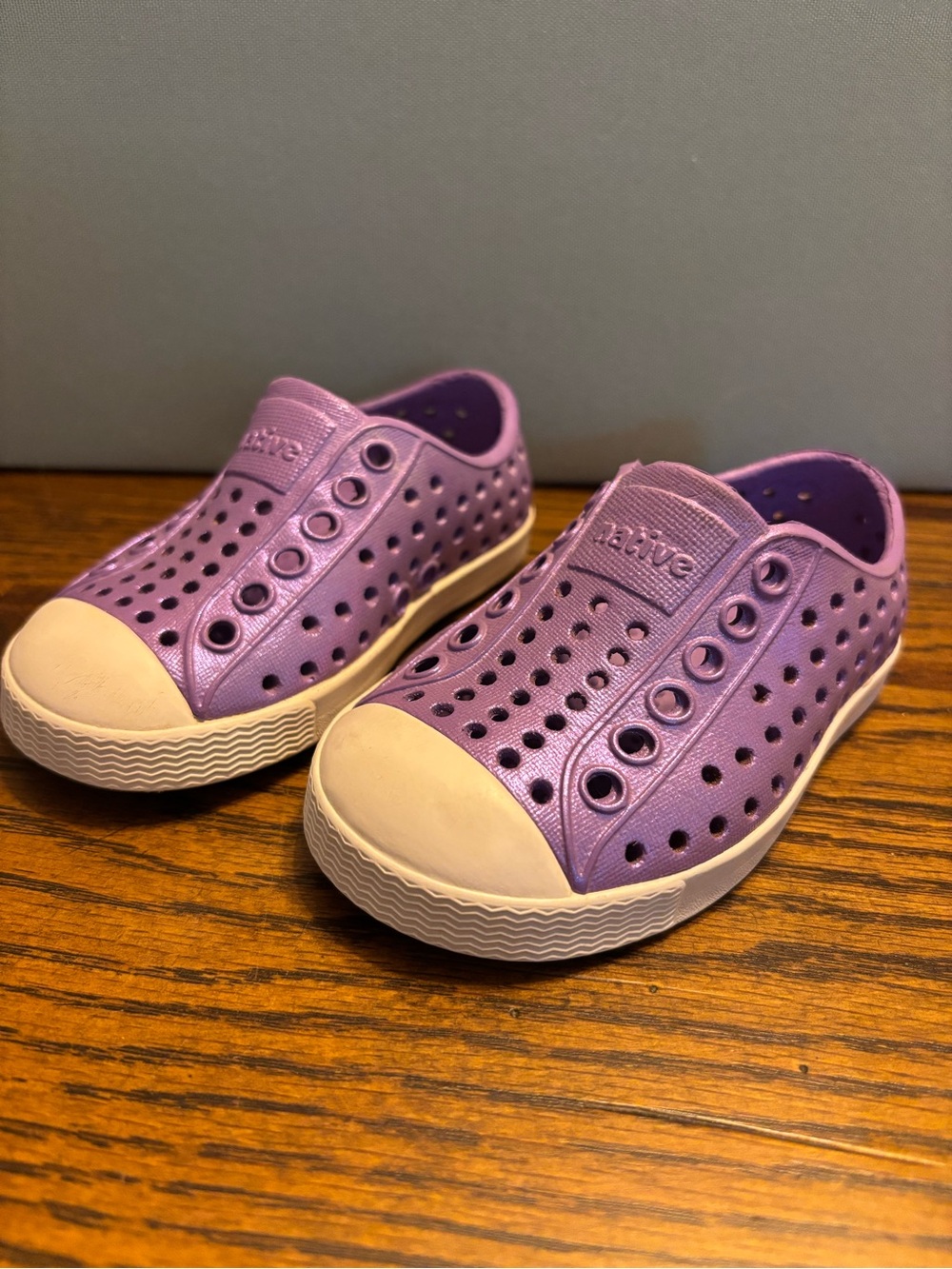 Native Kids Slip-On Water Shoes in Lavender with Cream Toe